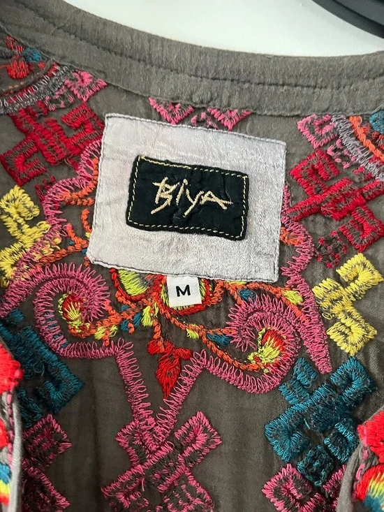 Johnny Was Biya Tunic - Picture 3 of 5